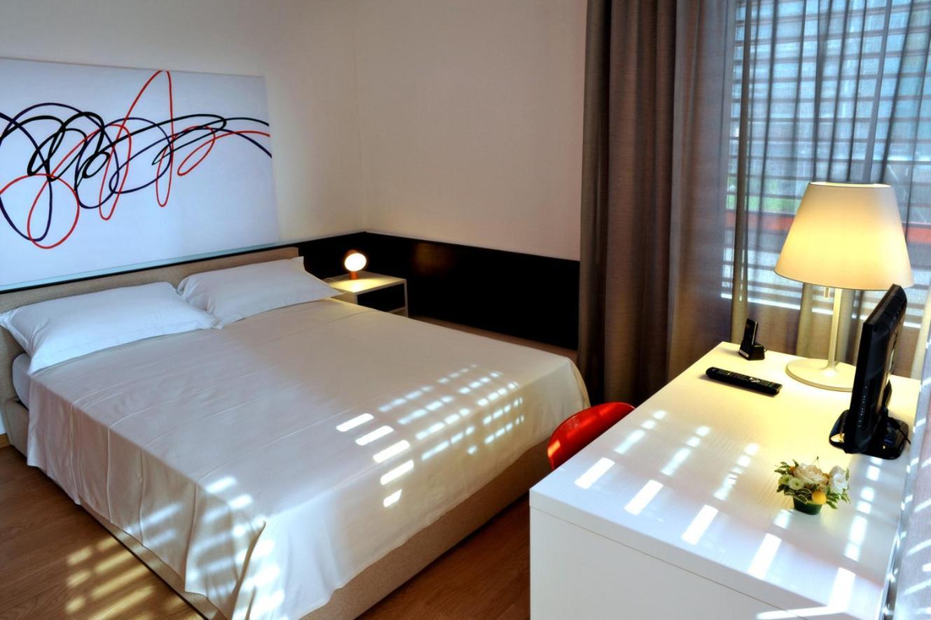 Hotel Garni Centro Chiasso Quarto foto